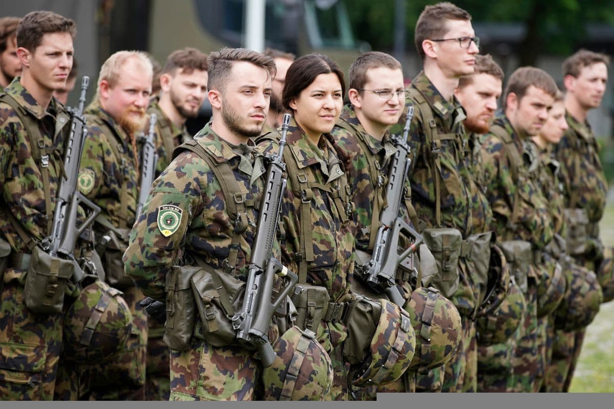 Quelles sont les conditions requises pour entrer dans l’armée Suisse ?