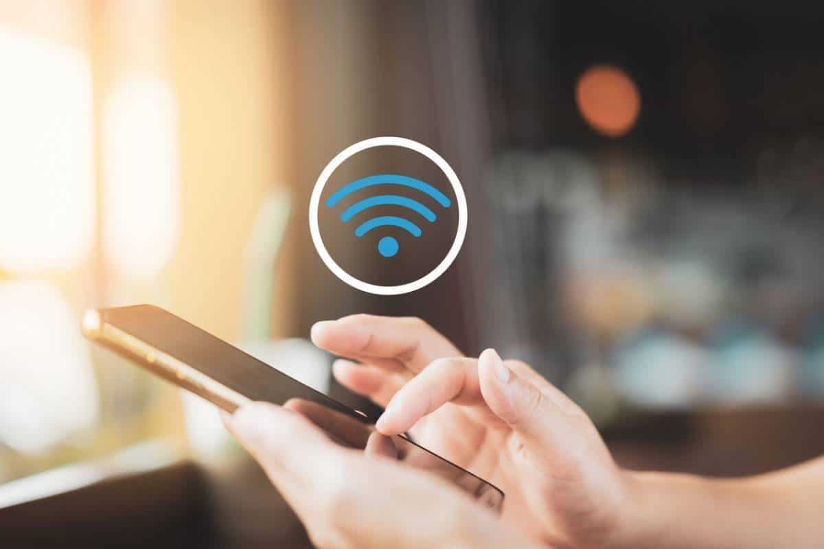 Wifi, pollution de la bande libre et faisceau hertzien : que savoir et que faire ?