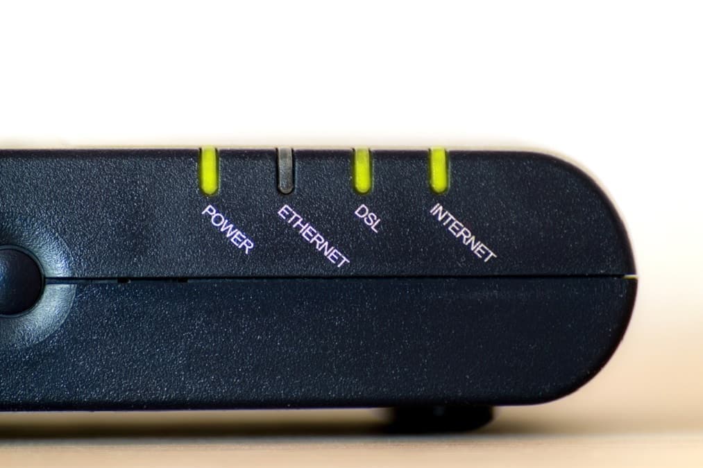 Débits Asymétriques vs Débits Symétriques, c’est quoi la différence ?