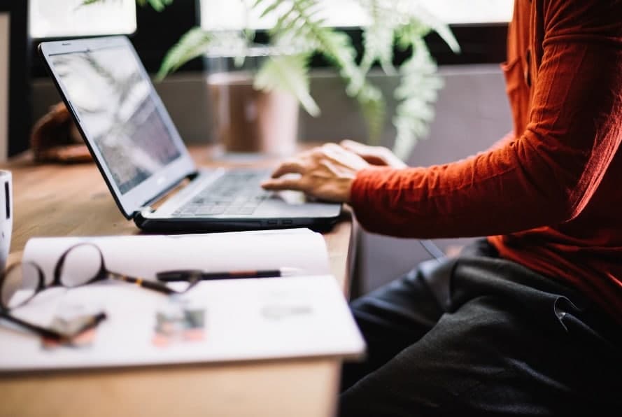 Changer le nom de sa marque peut-il aider à être mieux référencé sur Google ?