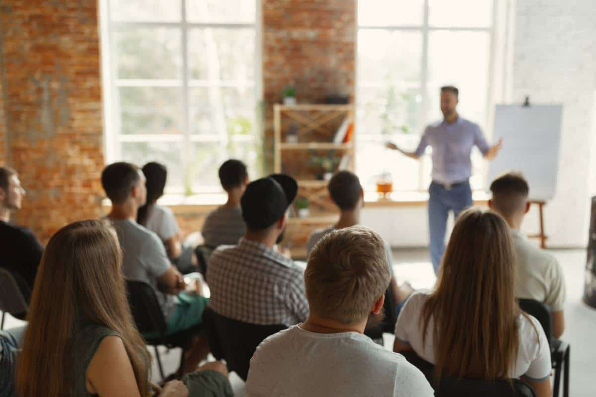 Formation de formateur : un vrai boost pour le CV