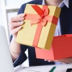 Cadeau d’entreprise : le choix de l’élégance pour remercier ses clients