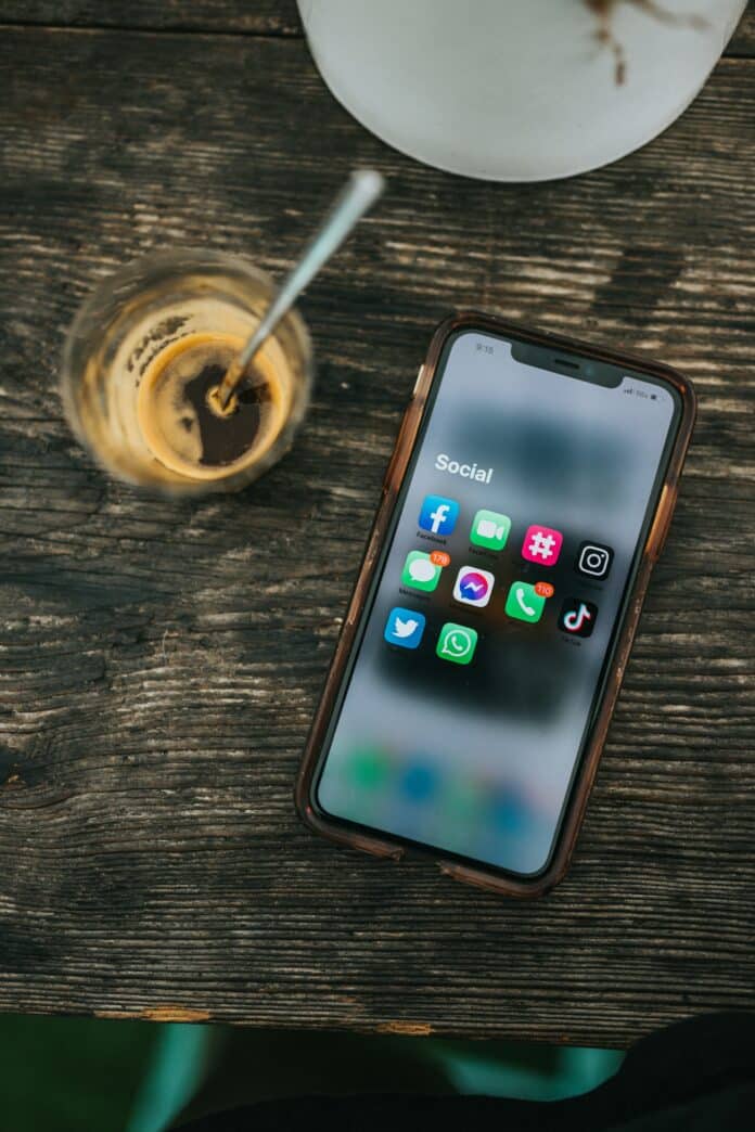 Réseaux Sociaux